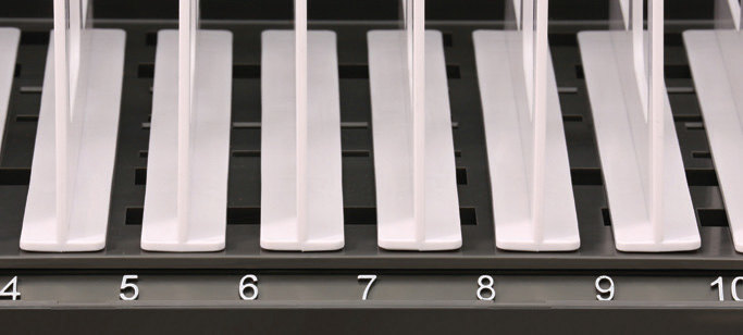 Bretford width adjustable dividers